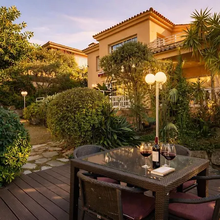 Cabril's Hills - Stunning With Pool & Sea Views 아파트 카브릴스