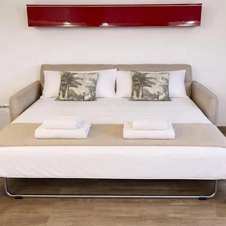 Cabril's Hills - Stunning With Pool & Sea Views *