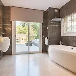 Apartment Cabril's Hills - Stunning With Pool & Sea Views